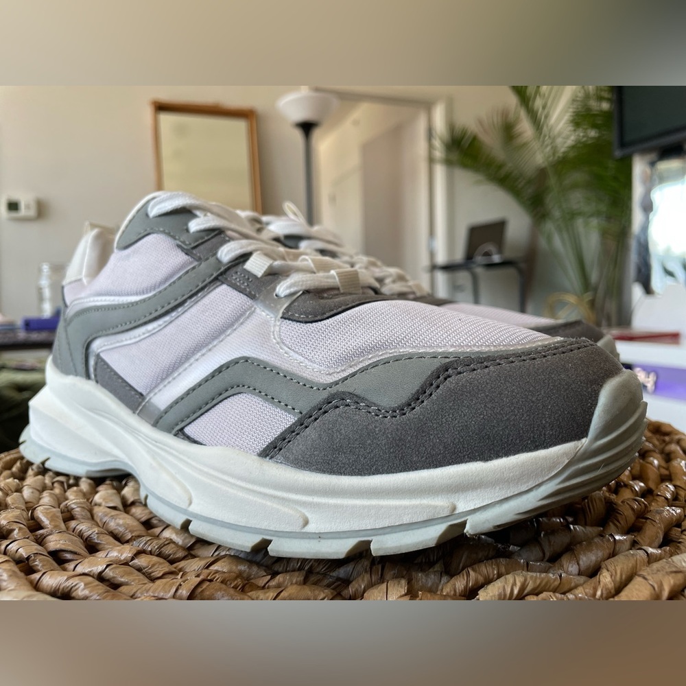 A New Day Women's Gray/Indigo Memory Foam Sneakers Size 11 - Picture 8 of 15